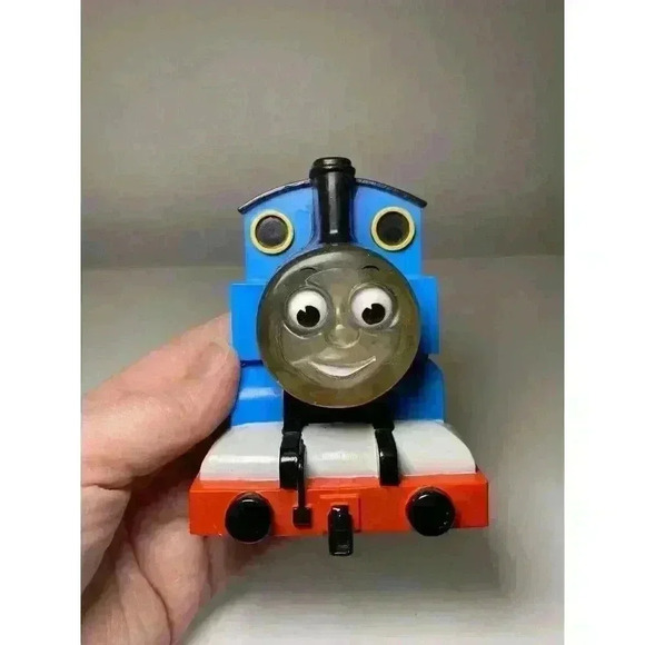 Vintage Thomas The Tank Engine Nightlight Plug in Thomas Train & Friends 120V - Picture 11 of 11